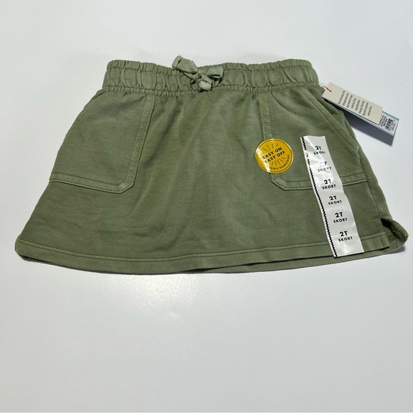 NWT Cat & Jack Kids Light Olive Green Skort 2T - Picture 2 of 5